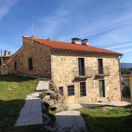 Casa Rural Fuente La Bolera Gilbuena Exterior foto